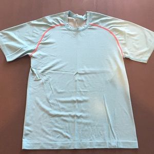 Lululemon Men's Metal Vent Shirt